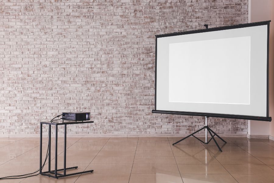 12 Essential Things to Check Before Booking a Conference Room 2 Minimalist Setup to Book a Meeting Room with Projector